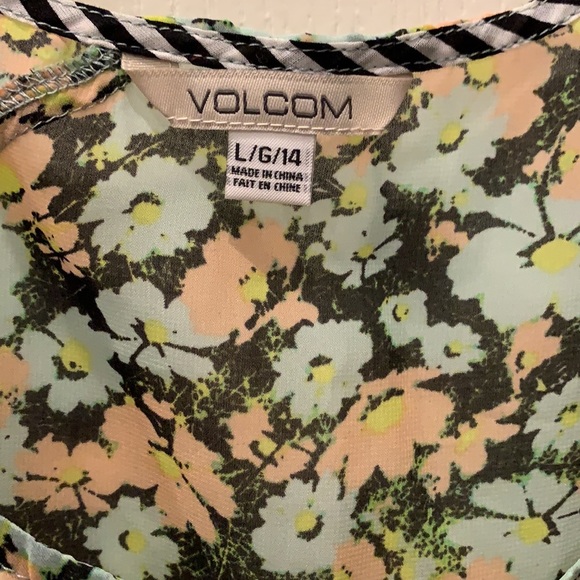 Volcom sheer floral tank - Picture 2 of 5